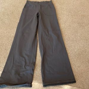 Lululemon Still Grounded wide leg pant